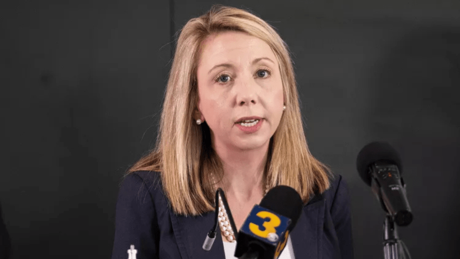 Evidence shows the natural cause of death of former U.S. lawyers