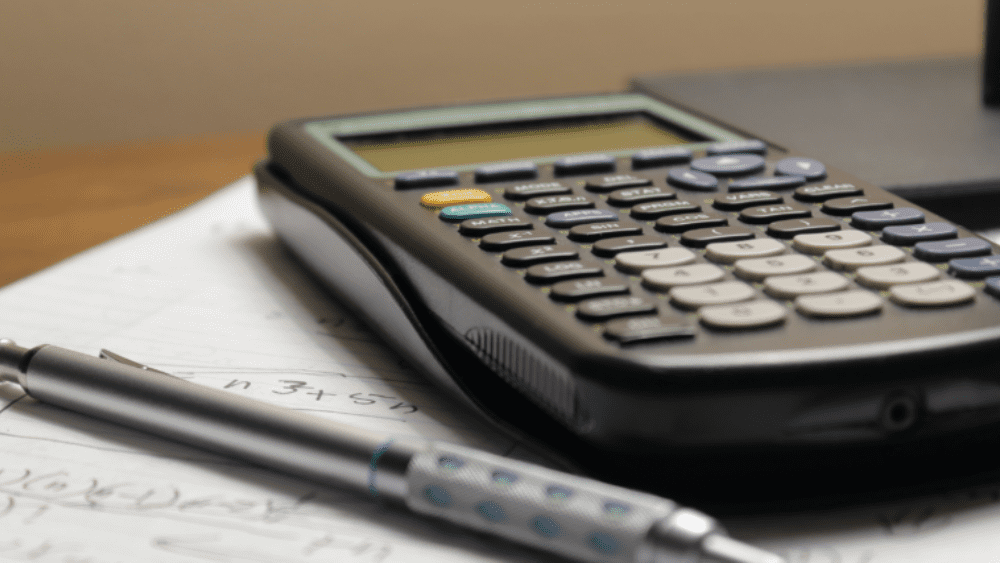 How much does it cost to sell a house?