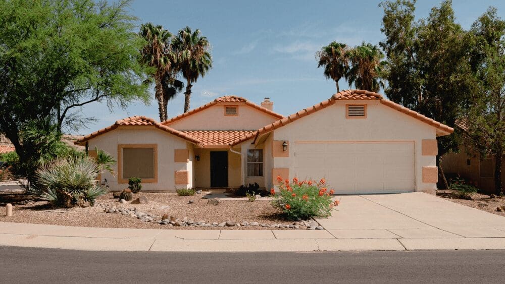 We buy houses in Sun City: Top 5 companies