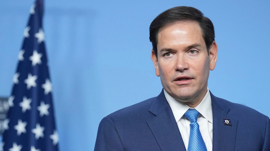 Rubio says 10 more people were sent to El Salvador