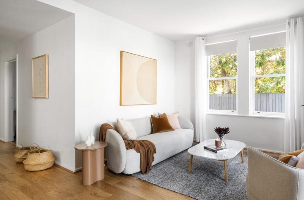 Hawthorne Apartment Auction attracts 16 bidders after Tiktok video and surprise buyer twist