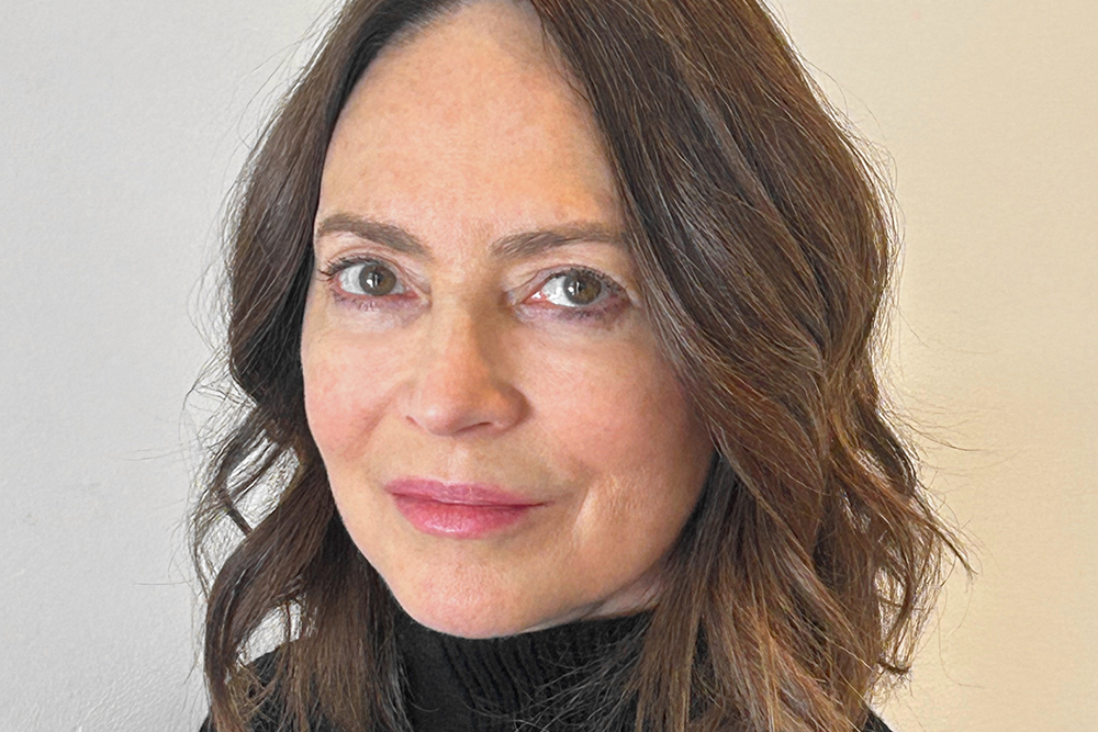 Pattie Maes wins ACM Sigchi Lifetime Research Award | MIT News