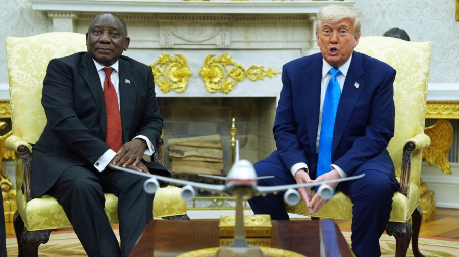 Real-time update: Trump surprised South African leaders with sharp videos; conservative signals turn to deals