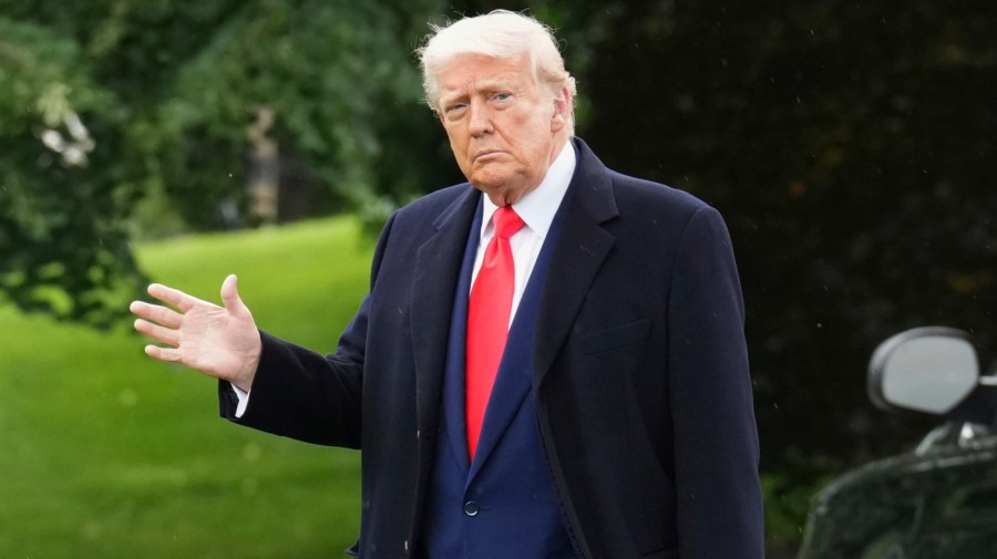 Supreme Paul Weiss lawyer leaves the company after Trump reaches a deal: Report