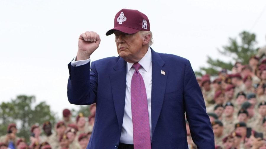 Trump’s enthusiasm for DC military parade “rain may shine”