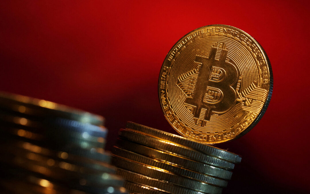 Bitcoin rose to $144,000 as a bull flag pattern table