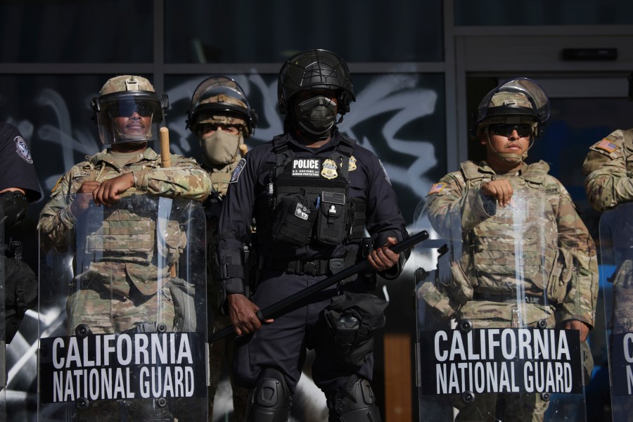 Senate Democrats follow uniforms, mask agreement