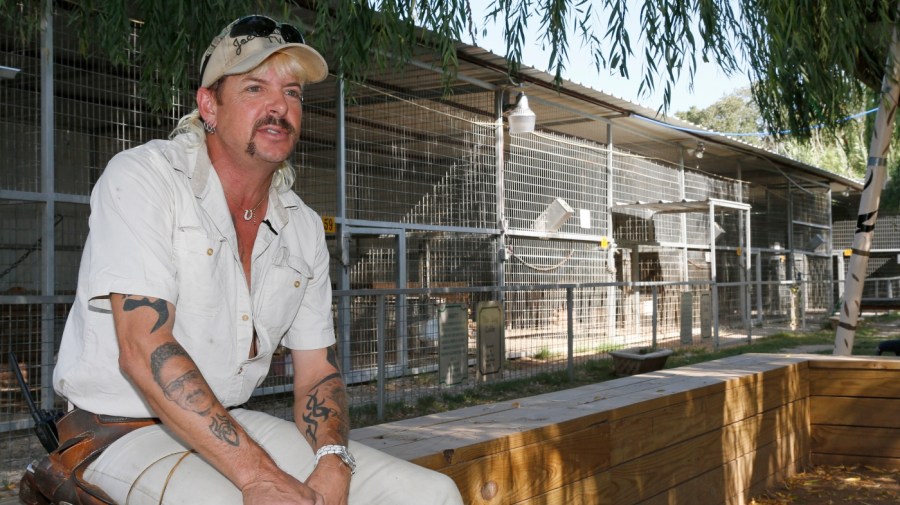 “Tiger King” Joe Exotic Seeking Trump’s Pardon