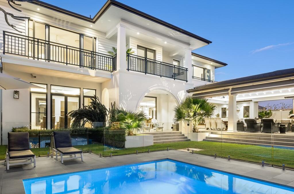 “Tenile” Auction at QLD Riverfront Mansion