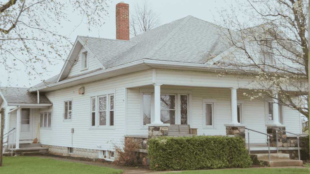 How to sell my house in Newport