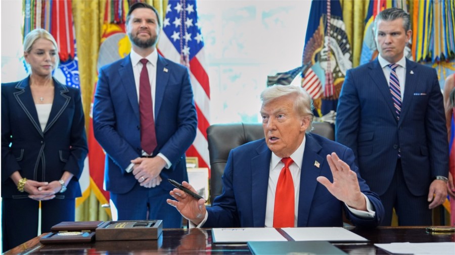 Former DHS official: Trump is jealous of dictator’s “full control”