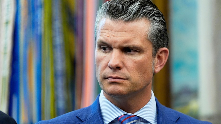 HegsethKirk Mitchell AP AlexBrandon jpg