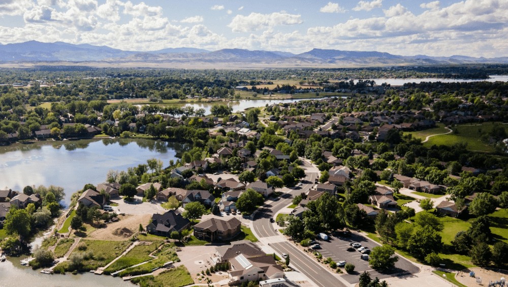 Who pays real estate fees in Colorado?