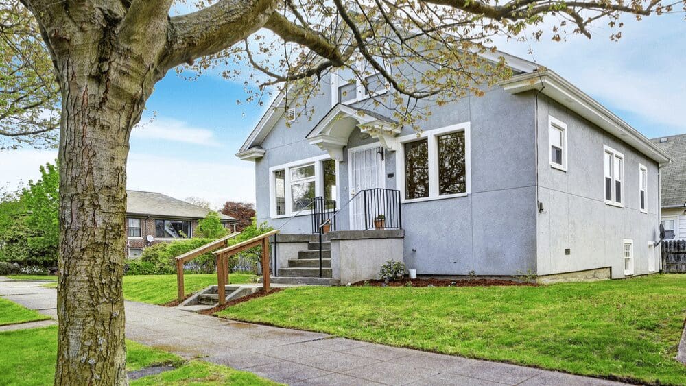HomeLight Header Image × px jpg